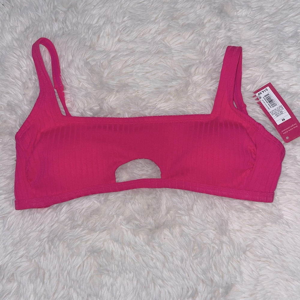 NWT bright pink bikini top 💖